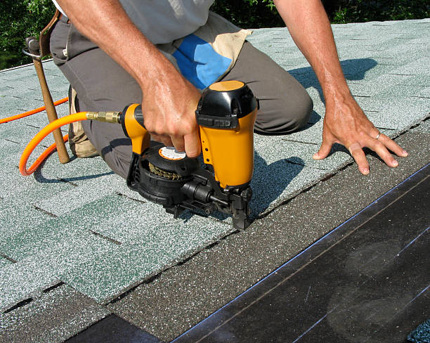 Quick and Trustworthy Emergency Roof Repair Services in Bayboro, NC